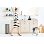 سطل زباله نیو آیکن پدالی 30 لیتر پلاتینیوم برابانتیا - Image 3