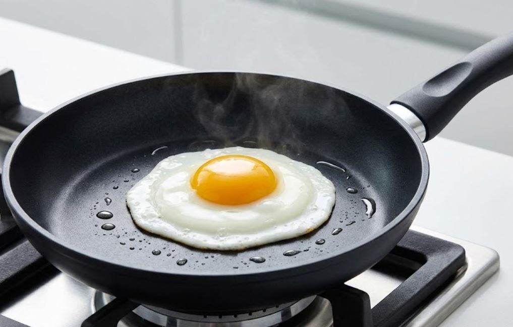 تابه تفلون نچسب مناسب برای پخت و پز روزمره